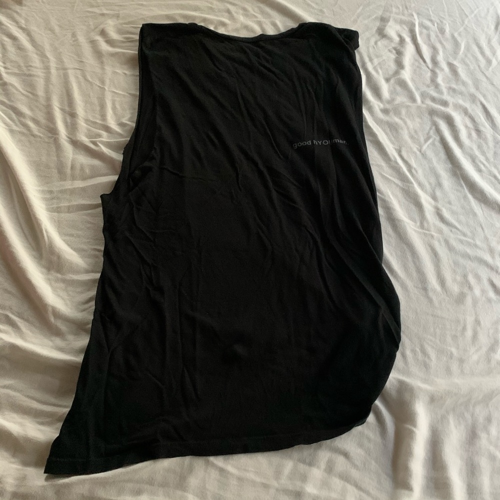 Good HYOUman Muscle Tank Size M EUC